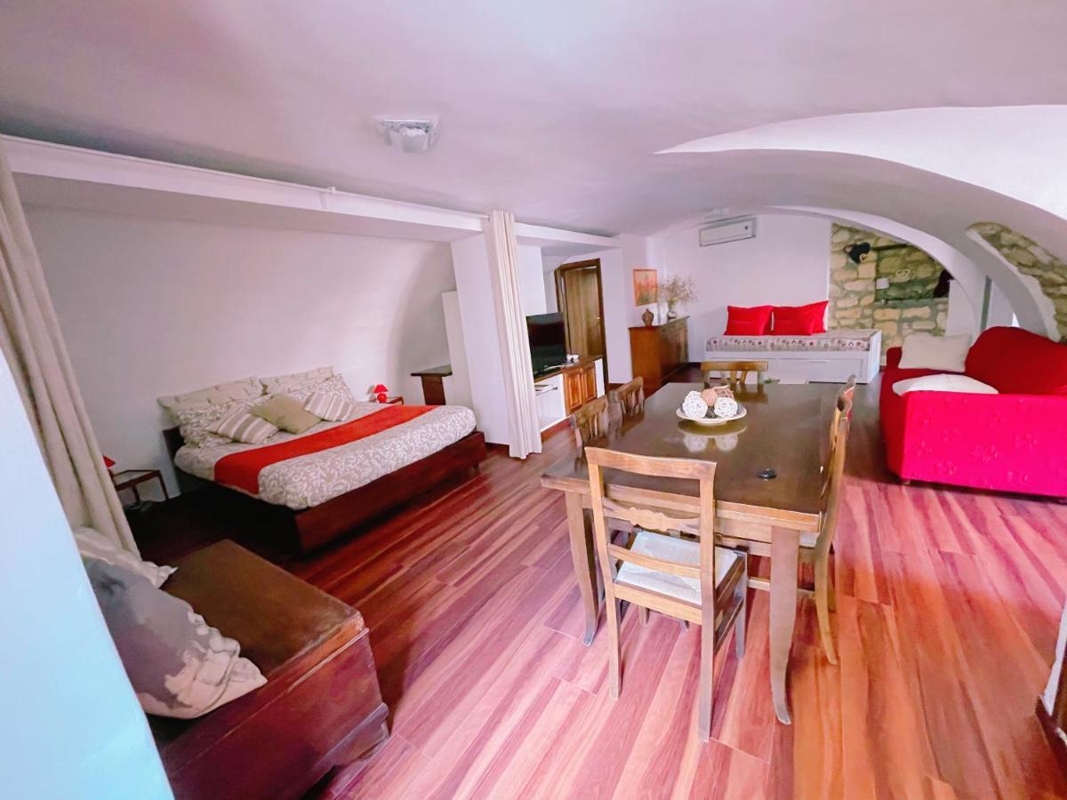 B&B Chiostro San Marco タルクイーニア エクステリア 写真