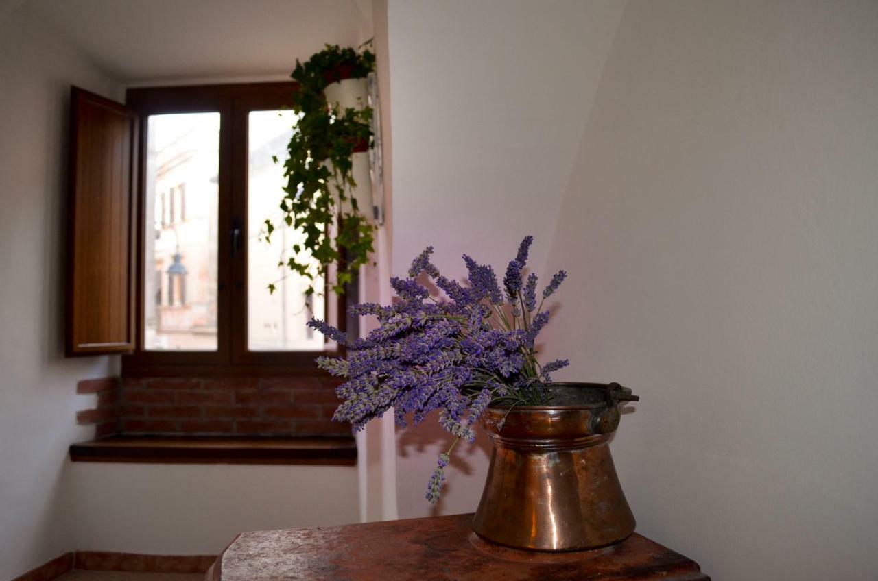 B&B Chiostro San Marco タルクイーニア エクステリア 写真