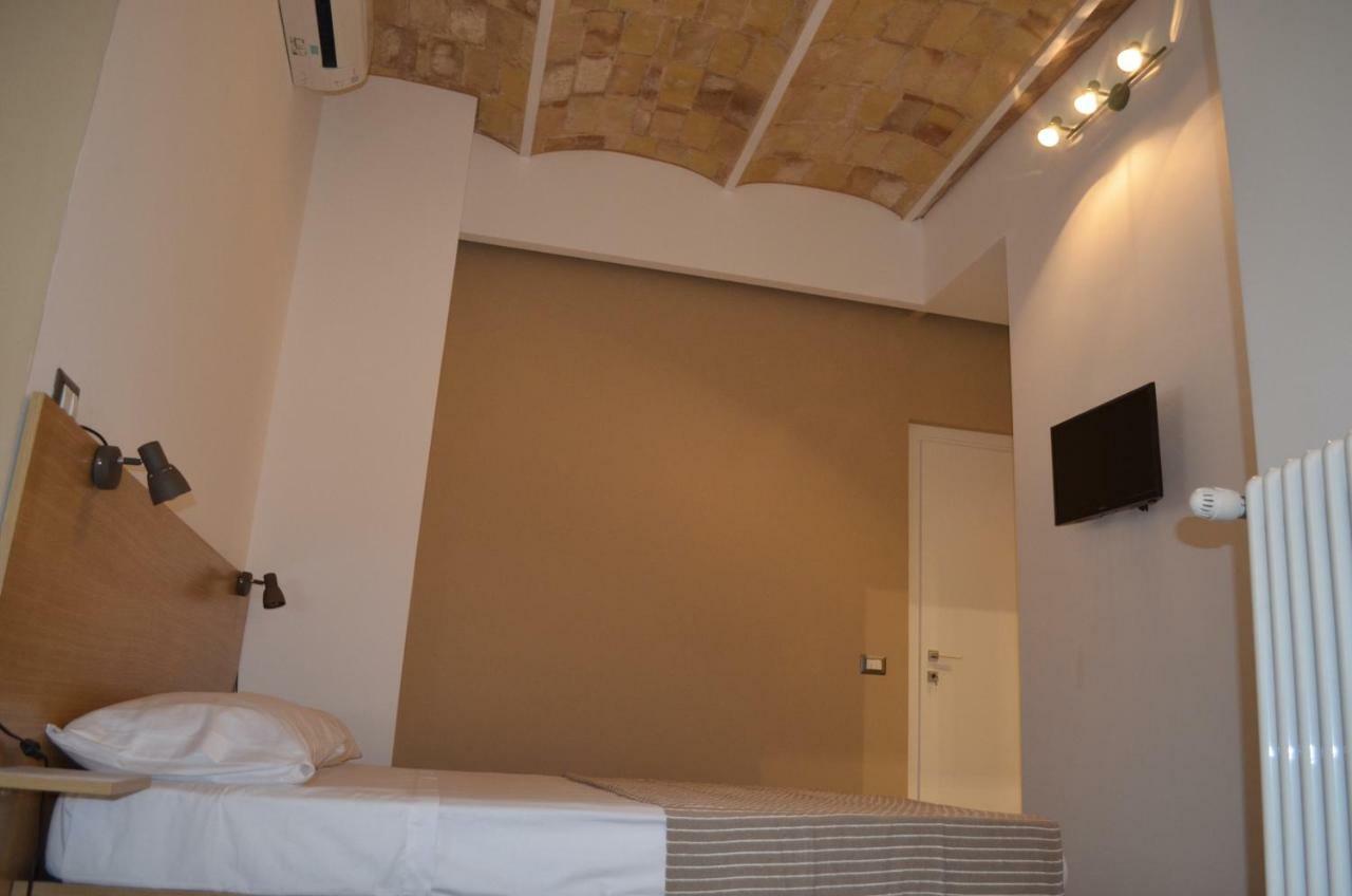 B&B Chiostro San Marco タルクイーニア エクステリア 写真
